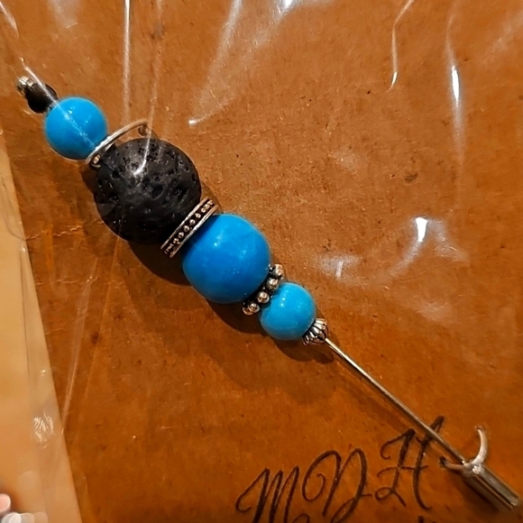 Element Pin - Picture 1 of 6